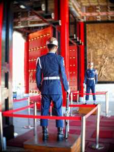 Cambio della guardia al Mausoleo di Taipei
