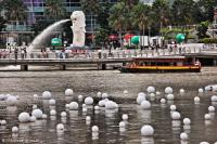 Palloni in acqua a Marina Bay, Singapore