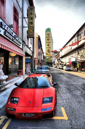 Chinatown a Singapore, Lamborghini in primo piano